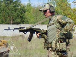 Ремень позволяет удерживать оружие одной рукой